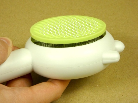 SZCZOTKA SAMOCZYSZCZĄCA DLA PSA KOTA Wyczesywanie SIERŚCI 20×9cm