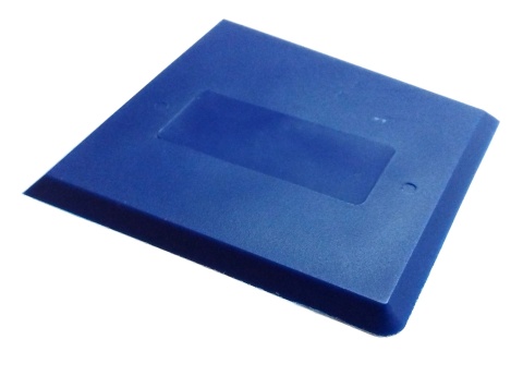 SZPACHELKA DO SILIKONU KWADRATOWA trapezowa granatowa 85 x 85 x 4,2mm