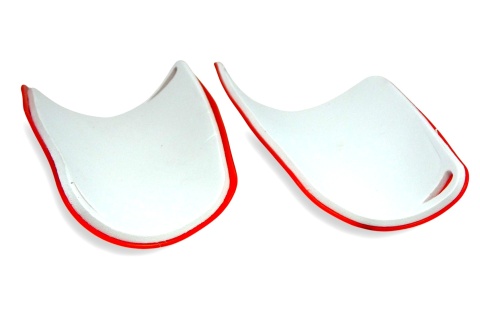 Ochraniacze piłkarskie SPORTS L 20x9 cm - lekkie, amortyzacja EVA, 3 kolory